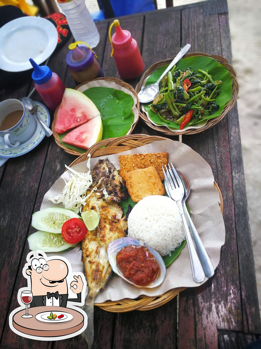Sea food local restaurant at Gili Sudak