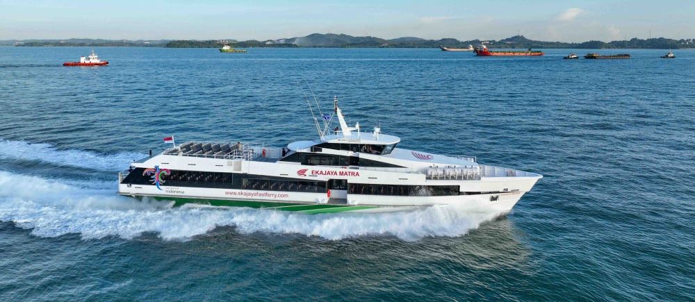 Boat cepat ferry Ekajaya Bali Lombok dan Gili