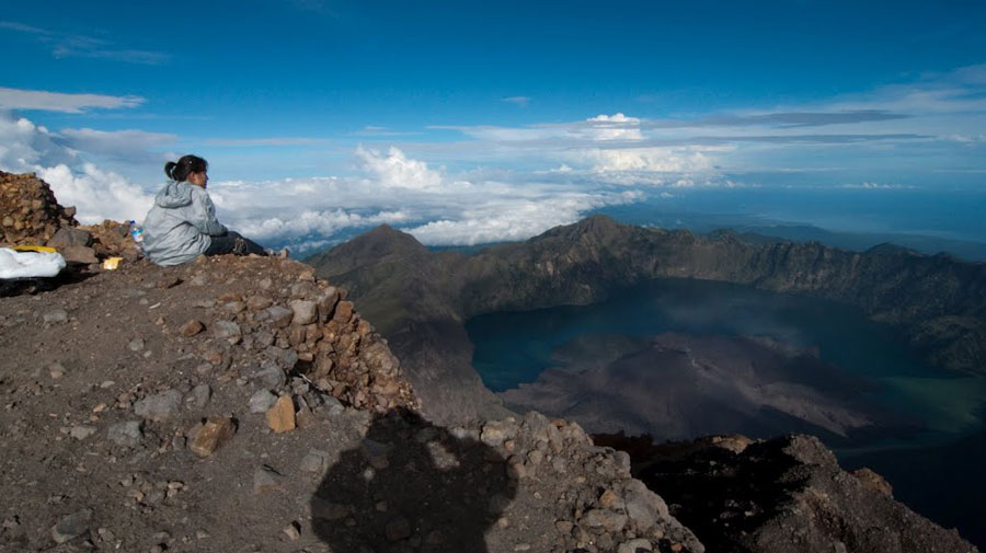 Puncak Gunung Rinjani 3726 m dpl
